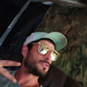 Meet your Posher, Justin